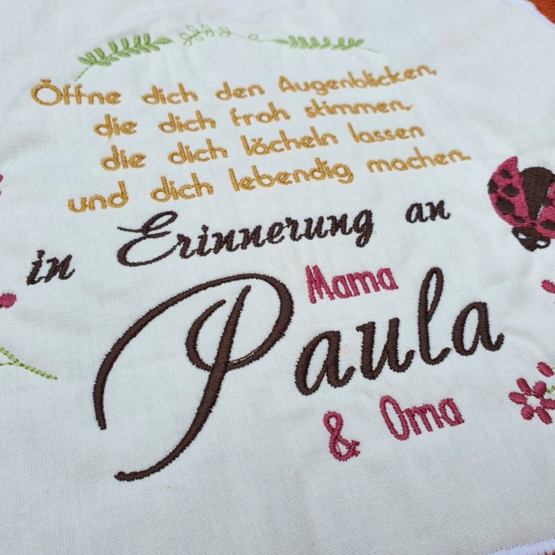 Individueller Quilt-Label mit ausführlichem Gedicht, Name und Elementen