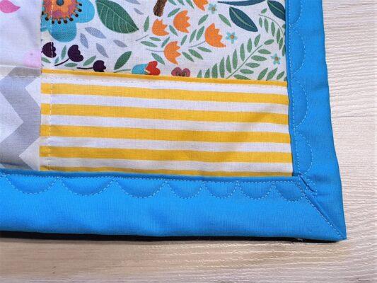 breiterer Rand vorgezogen aus Rückseitenmaterial