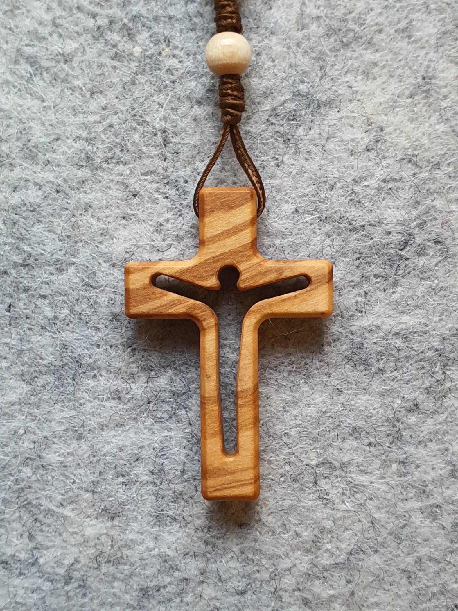 Rosenkranz Olivenholzperle, mit kleinem dunklen Kreuz