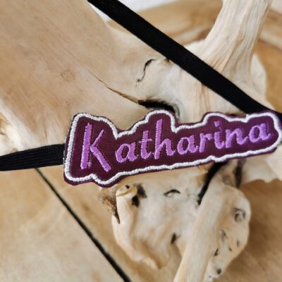 Lesezeichen für Kinder und Jugendliche, perfekte Geschenke zur Einschulung. Lesezeichen bestickt mit Name
