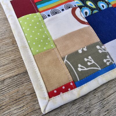 Tassenteppich, mug rug, Tassenuntersetzer aus Stoff genäht