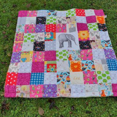 DouDou Patchworkdecke mit Panel mittig zum Pauschalpreis.