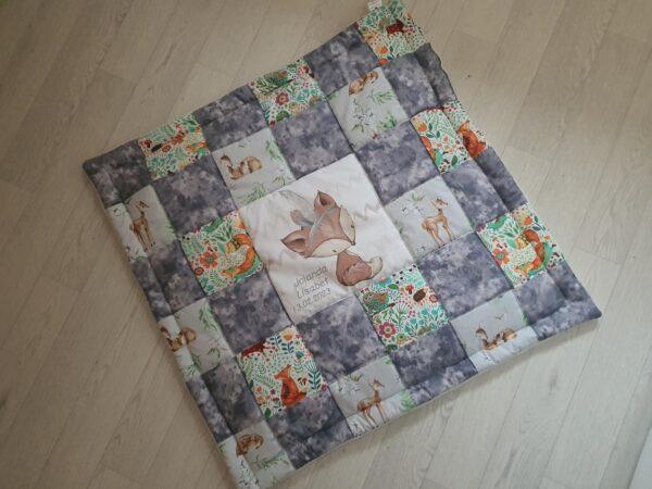 DouDou Patchworkdecke mit Panel mittig zum Pauschalpreis.