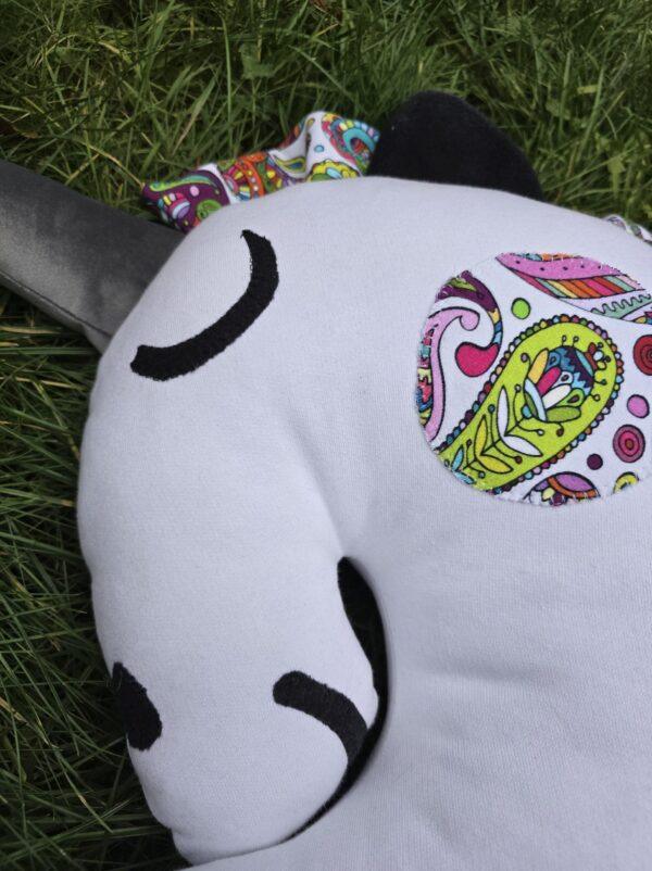 Einhorn Kissen LUNA aus Kleidung – Bild 2