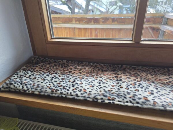 Fensterbankkissen Tigerplüsch