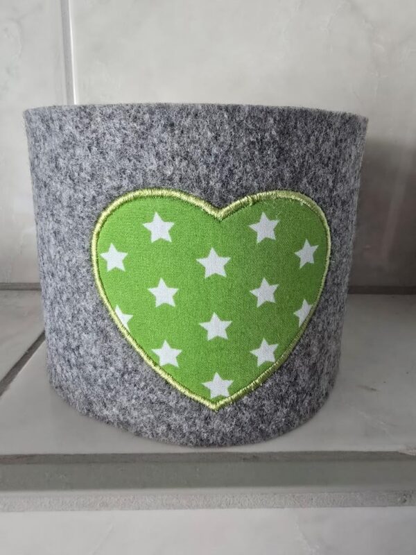 WC Papierrolle Banderole "Herz" grün