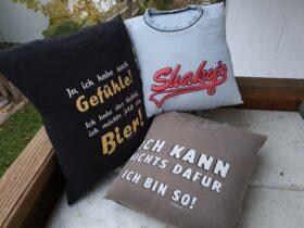 Erinnerungskissen genäht aus Lieblingskleidung und Kleidugn von Verstorbenen.