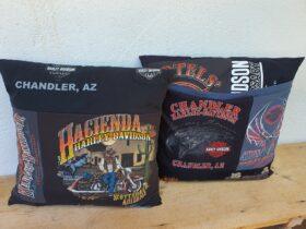 Erinnerungskissen genäht aus Lieblingskleidung und Kleidugn von Verstorbenen.