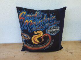 Erinnerungskissen genäht aus Lieblingskleidung und Kleidugn von Verstorbenen.