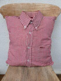 Erinnerungskissen genäht aus Lieblingskleidung und Kleidugn von Verstorbenen.