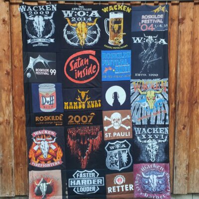 T-Shirtdecke als Patchworkdecke nähen lassen aus geliebten T-Shirts, College Shirts, Souvenir T-Shirts, Band T-Shirts und Sporttrikots.