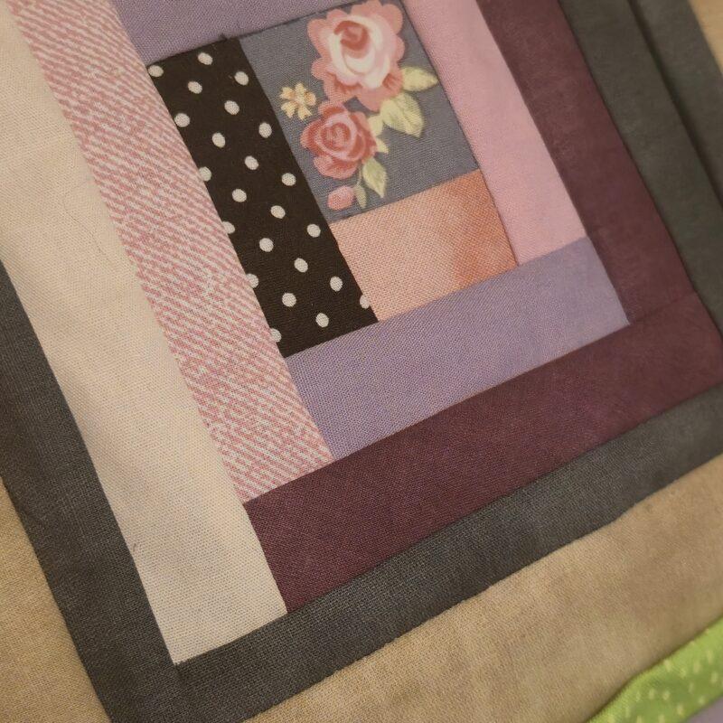 ich lerne und übe besondere Quilttechniken, neue Muster, Motive und erstelle mir damit ein eigenes Quilt in 140 x 200 cm = 35 Blöcke