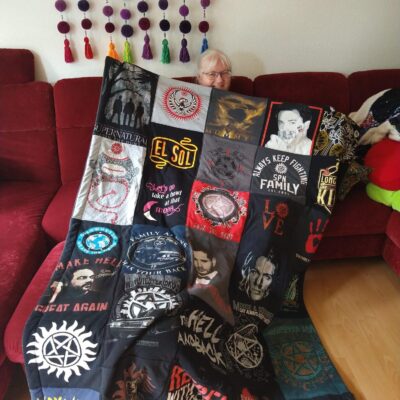 Patchworkdecke aus T-Shirts
