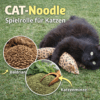 CAT-Noodle – Spielspaß mit natürlicher Füllung Die CAT-Noodle ist ein ca. 20 cm langes und 10 cm breites Katzenspielzeug, gefüllt mit hochwertigen Dinkelspelzen und aromatischer Katzenminze. Die natürliche Füllung sorgt für eine angenehme Haptik, raschelt leicht bei Bewegung und animiert Ihre Katze zum Spielen, Werfen und Festhalten. Durch die flexible, längliche Form eignet sich die Noodle ideal zum Treten mit den Hinterpfoten und zum Herumtragen. Ein langlebiges, nachhaltiges Spielzeug für aktive Katzen – mit extra Duftanreiz für noch mehr Beschäftigung.