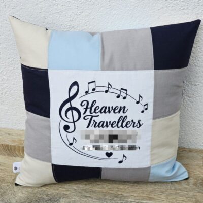 Patchworkkissen als Chorgeschenk für ein Mitglied.